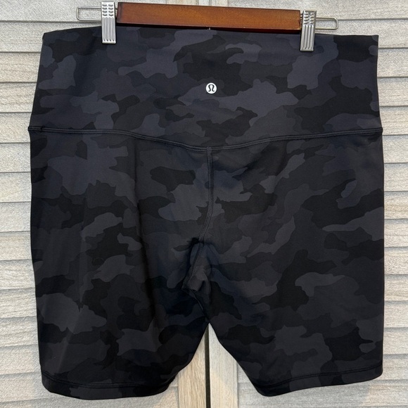 Lululemon Align High Rise Shorts Women’s Size 16 - Picture 3 of 5